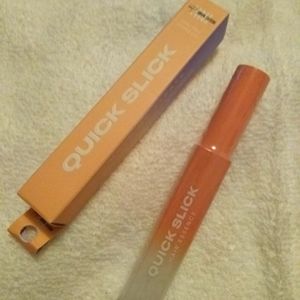 💚3 for $30💚🆕Insert Name Here Quick Slick Hair Essence🆕